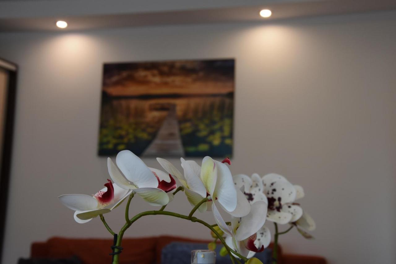 Apartament Centrum - Aleja Swietego Jana Pawla II Kołobrzeg Exteriör bild
